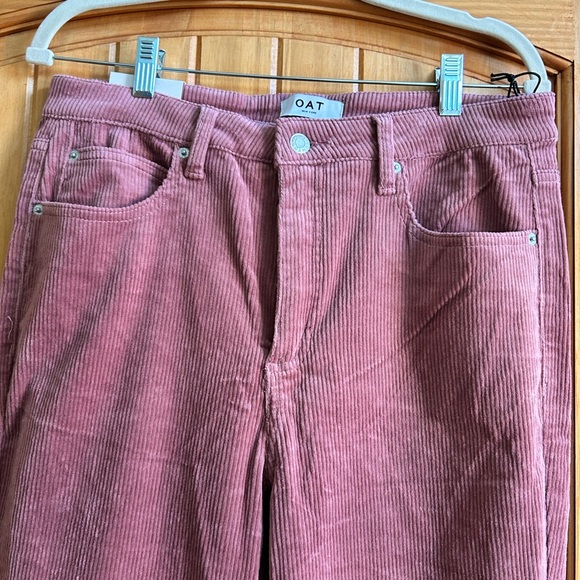22. Oat High-Rise Blush Skinny
Corduroy Pants - Picture 8 of 10